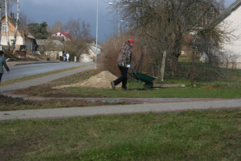 Talkas dienā tiek sakoptas sporta bāzes